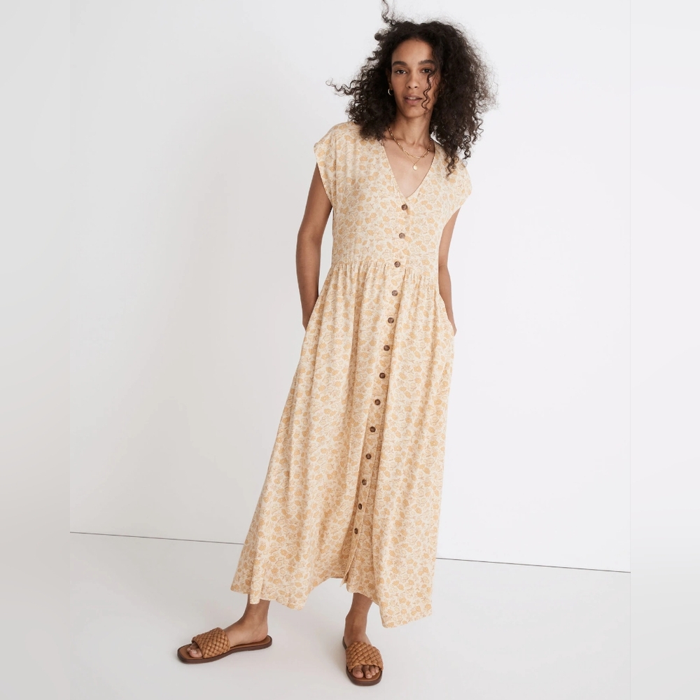 Button-Front Midi Dress in Piccola Floral